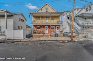 123 E Elm St, Dunmore, PA 18512
