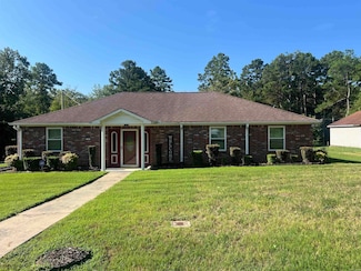 7200 Nell Dr, Pine Bluff, AR 71603