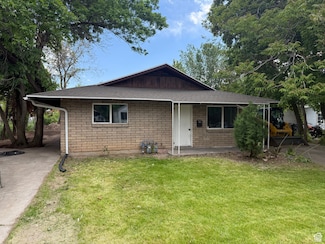 560 E 100 N, Springville, UT 84663