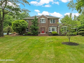 37 Schanck Rd, Holmdel, NJ 07733