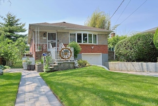 50-54 Deepdale Place, Flushing, NY 11362