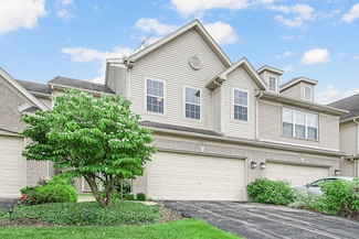 2623 Cobblestone Dr, Crystal Lake, IL 60012