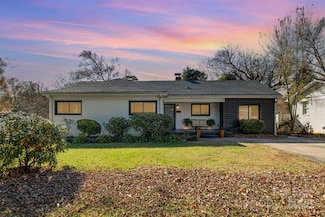 2224 Amesbury Ave, Charlotte, NC 28205