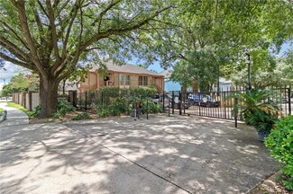 10 Heritage Ln Unit 38, New Orleans, LA 70114