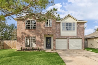 218 Diamond Bay Dr, Dickinson, TX 77539