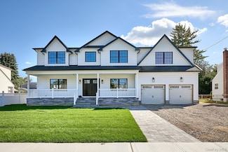 1529 Fenimore St, North Bellmore, NY 11710
