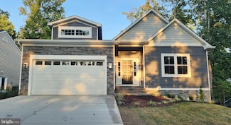 313 Edgehill Dr, Locust Grove, VA 22508