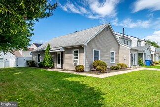 17 Adams St, Swedesboro, NJ 08085