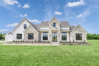 1852 Randle Hill Rd, Brenham, TX 77833