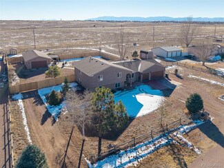 758 E Woodleaf Dr, Pueblo, CO 81007
