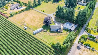 8984 Delta Line Rd, Custer, WA 98240