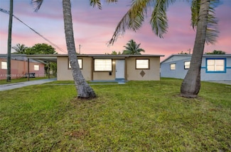 451 SW 28th Ave, Fort Lauderdale, FL 33312