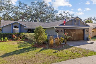 604 68th Avenue Dr W, Bradenton, FL 34207