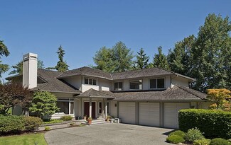 909 82nd Ave NE, Medina, WA 98039