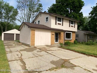 3906 Churchill Ave, Lansing, MI 48911