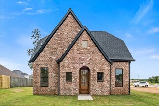 4022 W Sommerset St, Rogers, AR 72758