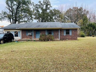 4030 Benjamin Rd, Thaxton, MS 38871