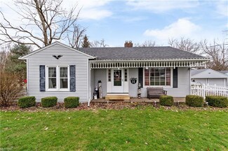 7828 Lewis Rd, Olmsted Falls, OH 44138