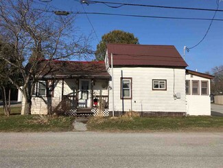 35 Pine St, Swanton, VT 05488