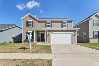 32048 Savannah Dr, Lakemoor, IL 60051