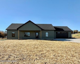 595 Hanging Rock Rd, Leitchfield, KY 42754