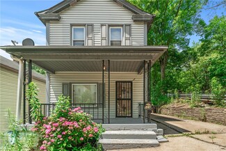 524 Washington St, Turtle Creek, PA 15145