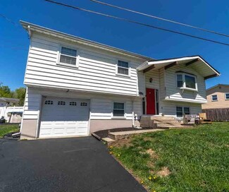 148 Chandler Ln, Montgomery, NY 12549