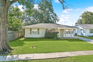 521 Moss Ln, New Orleans, LA 70123