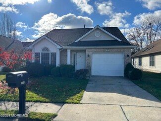 1615 Lacebark Rd, Toms River, NJ 08755
