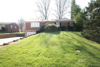 7404 Deep Hollow Rd, Louisville, KY 40228