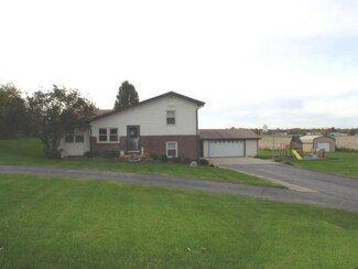 5289 E County Road 700 N, Mooreland, IN 47360
