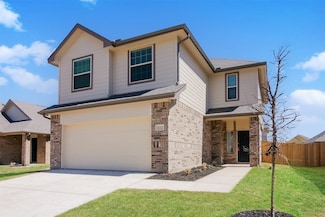 8333 Yaupon Holly Trail, Fort Worth, TX 76123