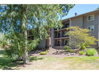 2680 SW 87th Ave Unit 15, Portland, OR 97225