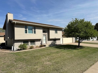 1490 Kansas Ave NE, Huron, SD 57350
