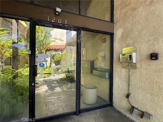 1203 E San Antonio Dr Unit 201, Long Beach, CA 90807