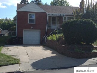 5031 Pratt St, Omaha, NE 68104