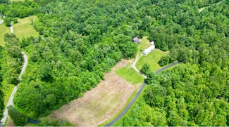 1496 Conrad Cemetery Rd, Somerset, KY 42503