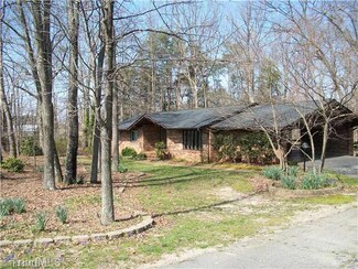932 S Bunker Hill Rd, Colfax, NC 27235