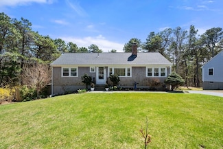 64 Gold Finch Ln, South Dennis, MA 02660