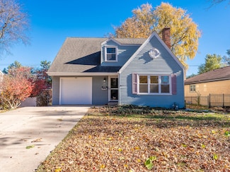 805 S Spring Rd, Elmhurst, IL 60126