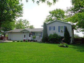 2221 Tamara Rd NW, Kalkaska, MI 49646