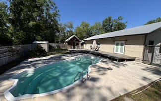 411 NW David Dr, Lake City, FL 32055