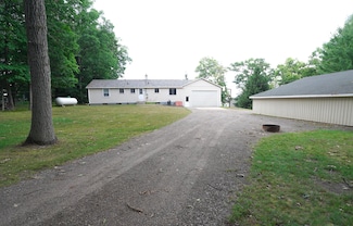 7009 W Carriage Rd, Baldwin, MI 49304