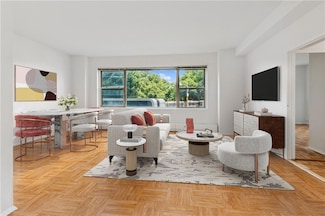 1 Fordham Hill Oval Unit 1E, Bronx, NY 10468