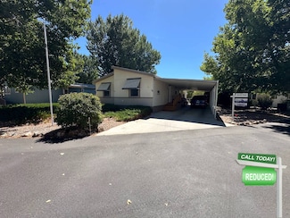 500 W Goldfield Ave Unit 31, Yerington, NV 89447