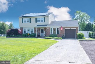 16 Purnell Ave, Cinnaminson, NJ 08077