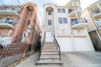 75 Peabody Place Unit 2, Newark, NJ 07104