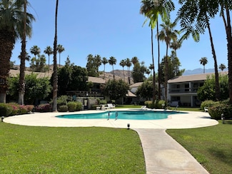 5175 E Waverly Dr, Palm Springs, CA 92264