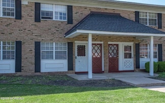 49 Garden View Terrace Unit 5, East Windsor, NJ 08520
