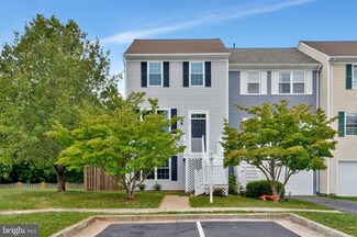 527 Radford Terrace NE, Leesburg, VA 20176